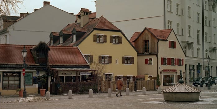 Am Platzl I