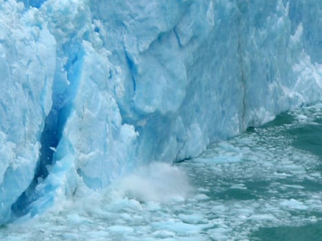 Glacier collapse