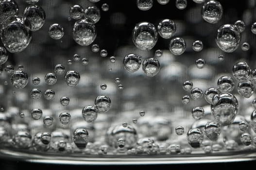 Carbonic acid
