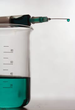 measure blue liquid III