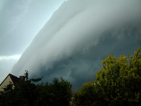 The front of a violent storm and thunderstorm outbreak