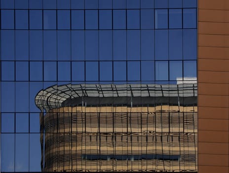 Facade mirroring egg