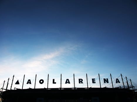 the AOL Arena in the evening