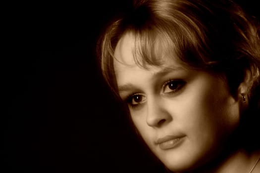 Portrait photo of a young woman