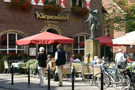 The Kiepenkerl (restaurant and monument) in Münster - a popular meeting place especially in summer!