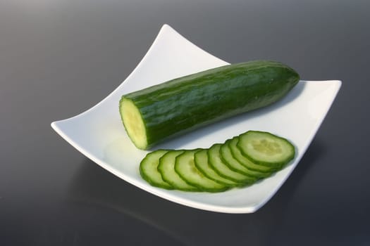Cucumber plate