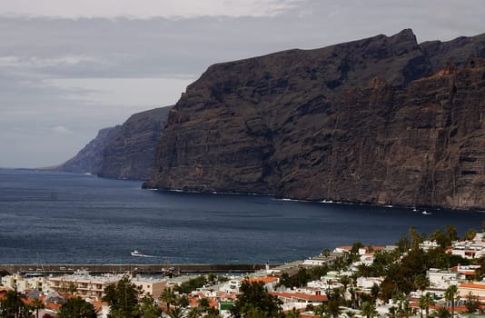 Los Gigantes