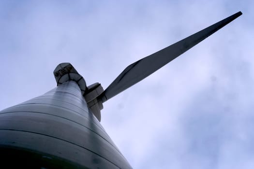 Wind power from below
