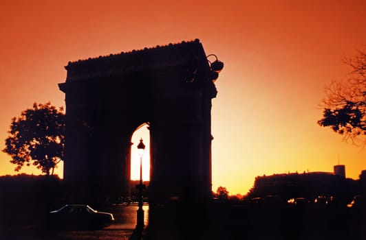 Arc de Triomphe 2