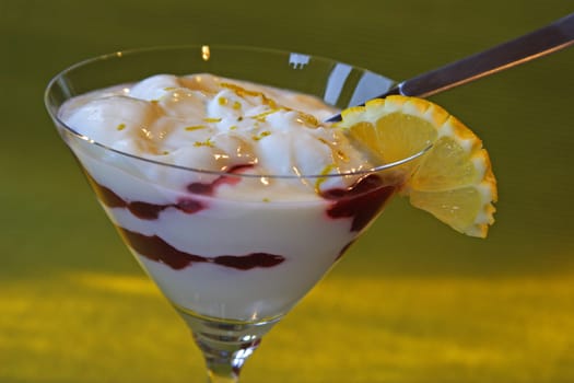 Natural yoghurt with jam