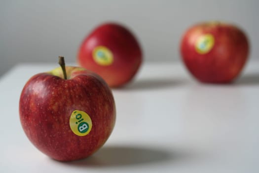 Organic apples III