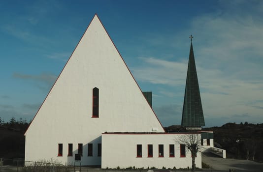 Norway is known for its Stabkirchen.In the last few years I have noticed more and more churches that are built in a similar way to this one,which we discovered on our "storm day"" about 50km north of Bergen"