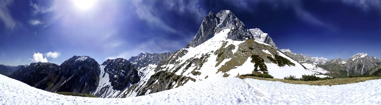 Lamsenjoch Summit Panorama