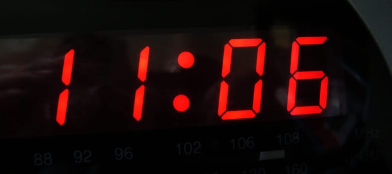 Digital watch