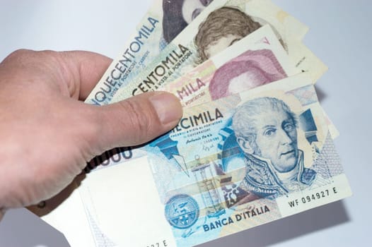 Banknotes 04