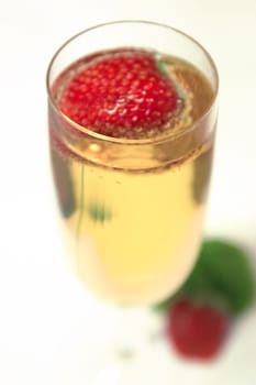 Sparkling wine with strawberry