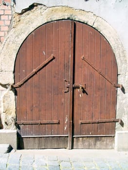 Gate