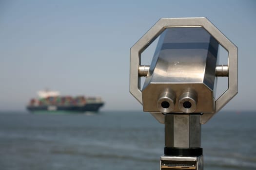 Coin-operated telescope at the Alte Liebe in Cuxhaven