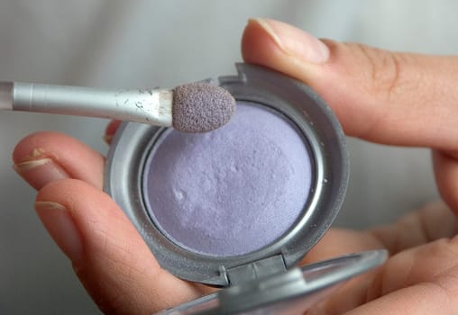Eye shadow