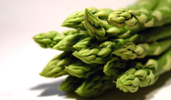 Green asparagus