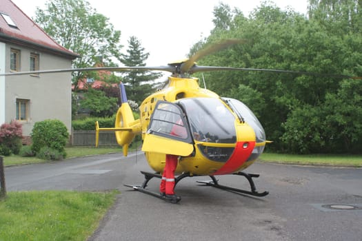 Helicopter2