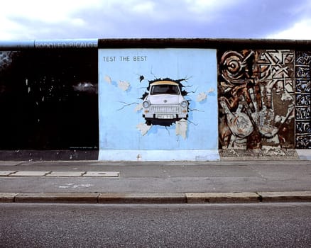 Berlin Wall5
