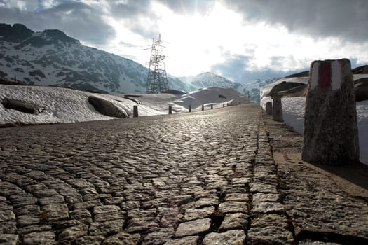 The pictures were taken a few days before the Gotthard route was closed at Pentecost 2006