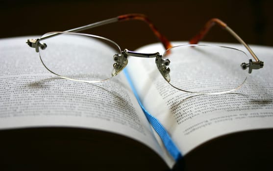 Reading glasses