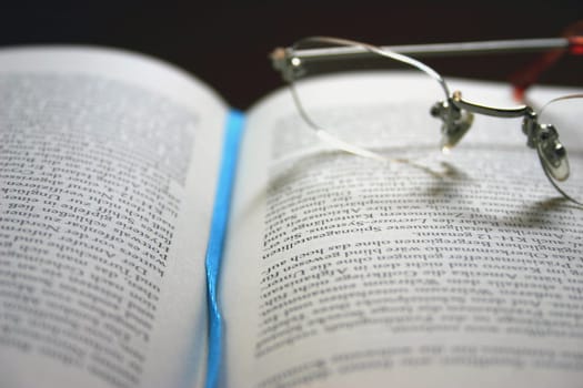 READ 4