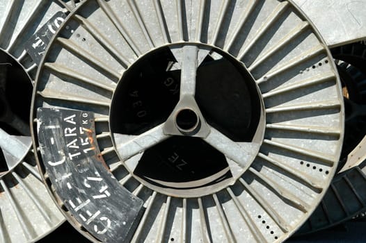Cable reel