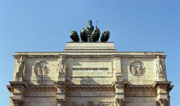 the Löwenquadriga on the Munich Victory Gate