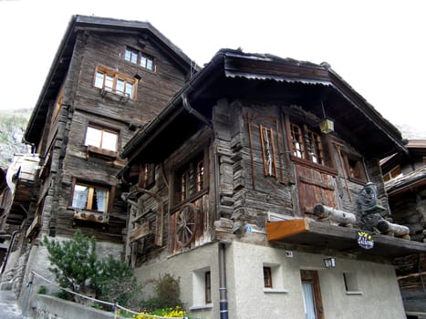 These beautiful old houses can still be found many times in Valais.