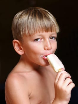 Child with ice cream