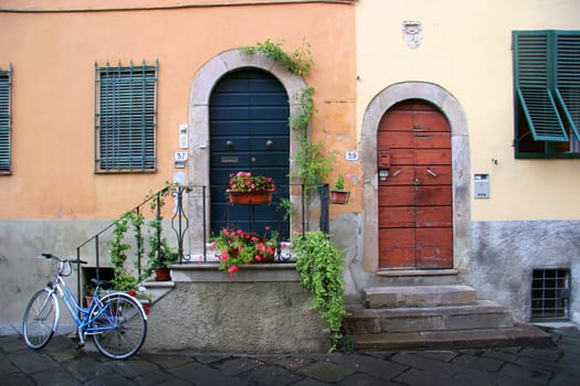 Romantic façade
