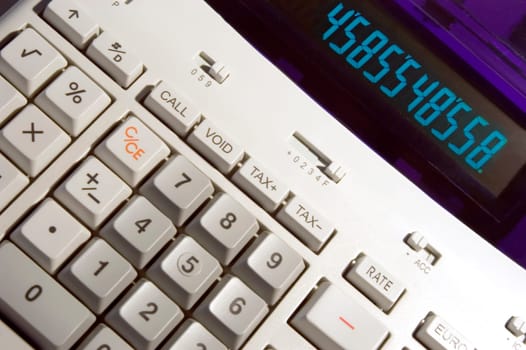 Calculating machine 04