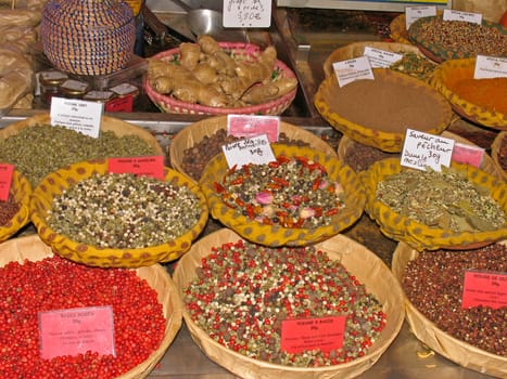 Dinard,Spices