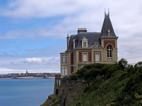 Beachfront villa near Dinard,Brittany