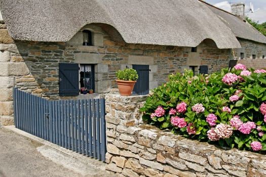 near Nevez,Brittany,house with thatched roof