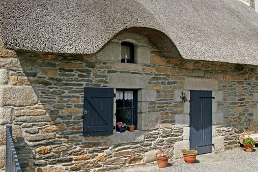 near Nevez,Brittany,house with thatched roof