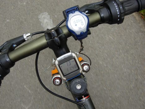 Underway with a mountain bike