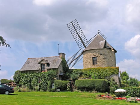 Mont-Dol,windmill