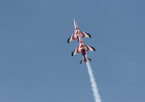 Attention! it's two planes ... Take a close look