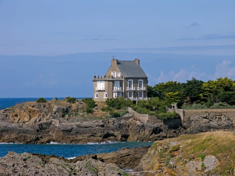 Rothéneuf,house by the sea