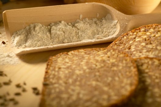 Flour scoop