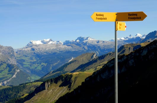 The Stoos - Fronalpstock area is a hiker's paradise in Central Switzerland. There are short hikes of 2 hours in length but also multi-day hikes over passes to Glarus or even to Graubünden.