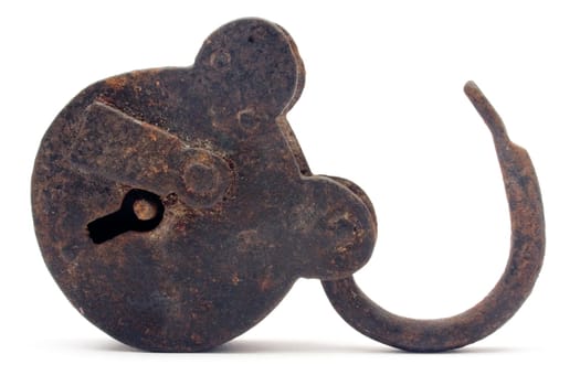 Horizontal padlock