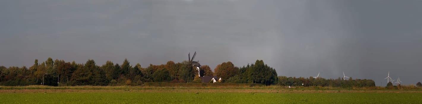 This one and the second smaller panorama together form the large,the "skyline"" of Stenden. :-)"
