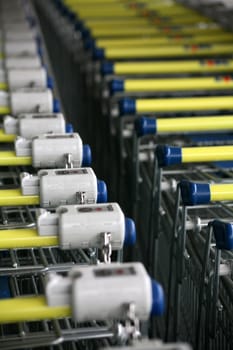 Shopping trolley