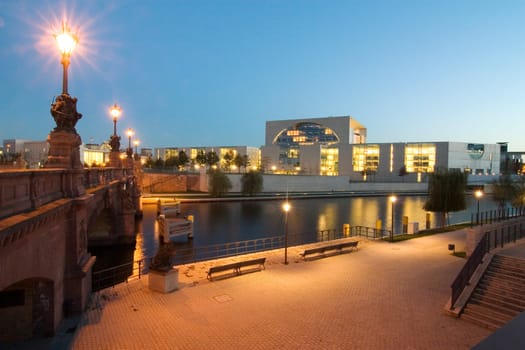 Chancellery embankment