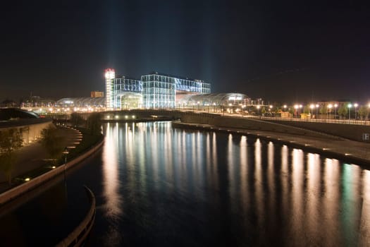 Train station and Spree